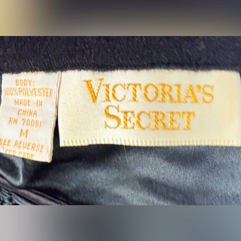 Victoria’s Secret Cropped Beaded Satin Bustier Top - Picture 6 of 8